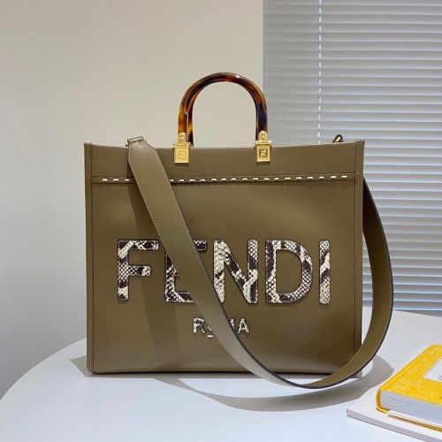 Чанта за пазаруване FENDI SUNSHINE от фланела с лого на змийска кожа, средна дължина, тип „того“, 36553B, сива