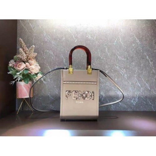 Кожена мини чанта FENDI SUNSHINE SHOPPER F1620 сива