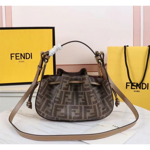 Кожена чанта FENDI TOUCH 8BS059 кафява
