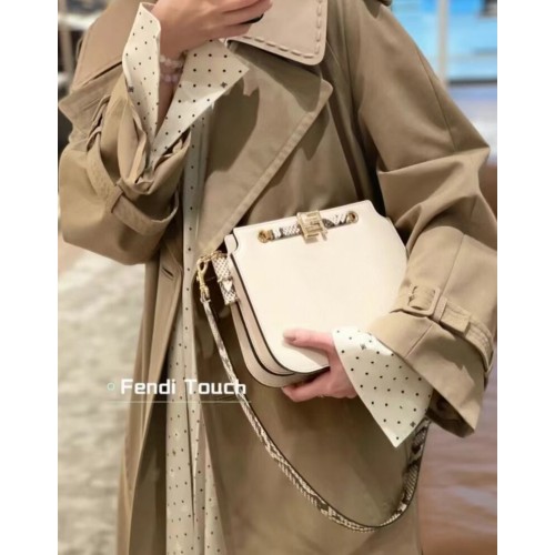 Кожена чанта FENDI TOUCH 8BT349AH бяла