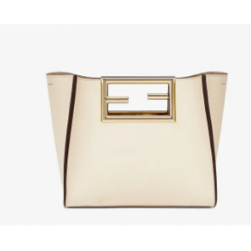 FENDI WAY малка кожена чанта 5FB6846 бяла