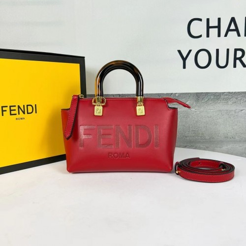 Fendi By The Way Mini малка кожена чанта Boston 8BS067A червена