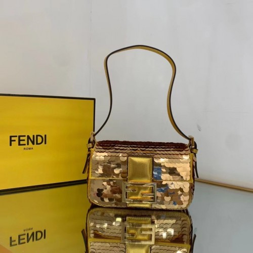 Чанта Fendi FF Baguette mini Gold Metal Sequin Broadway 2016 Gold
