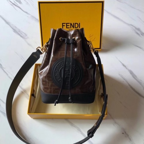 Чанта от плат Fendi MON TRESOR в многоцветен цвят 8BT298 черна