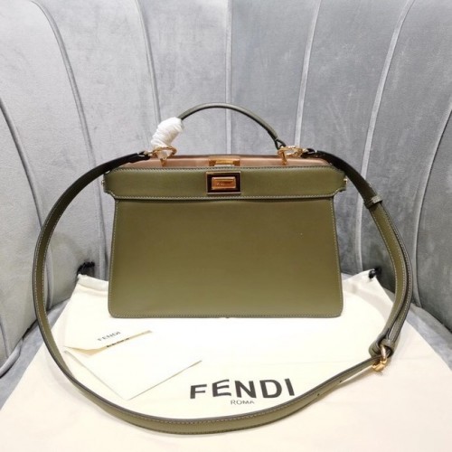 Кожена чанта Fendi PEEKABOO ISEEU EAST-WEST 8BN323A зелена