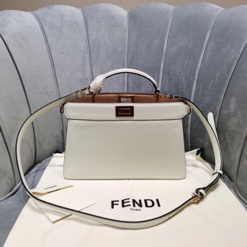 Кожена чанта Fendi PEEKABOO ISEEU EAST-WEST 8BN323A бяла