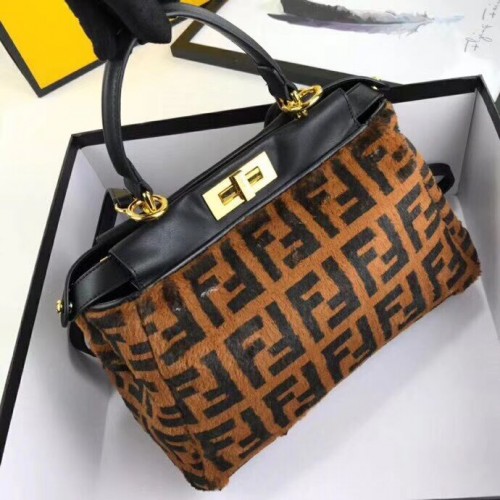 Fendi REGULAR PEEKBOOK Horsehair F3303 Черен