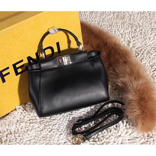 Чанта Fendi Peekaboo от гладка кожа FD6035 черна