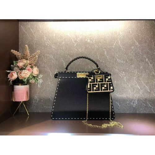 Чанта Fendi Peekaboo ISeeU MEDIUM от естествена кожа F8637 черна
