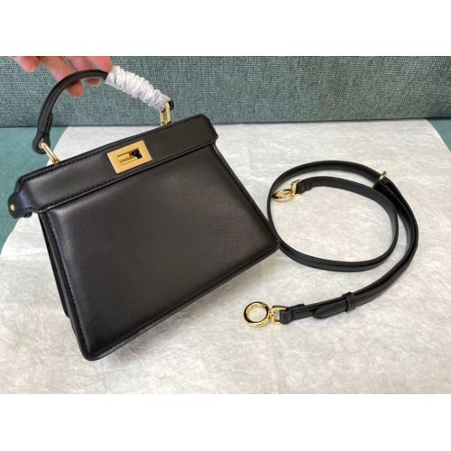 Мини кожена чанта Fendi Peekaboo ISeeU 8BR3118 черна