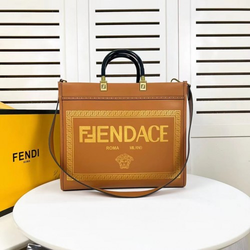 Чанта за пазаруване Fendi Sunshine Medium Fendace с лого от кожа 8BH386A кафява