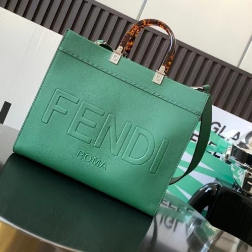 Кожена чанта Fendi Sunshine Medium 8BH386A в зелено