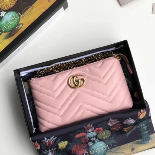 Мини чанта с верижка Gucci GG Marmont 443447 светло розово