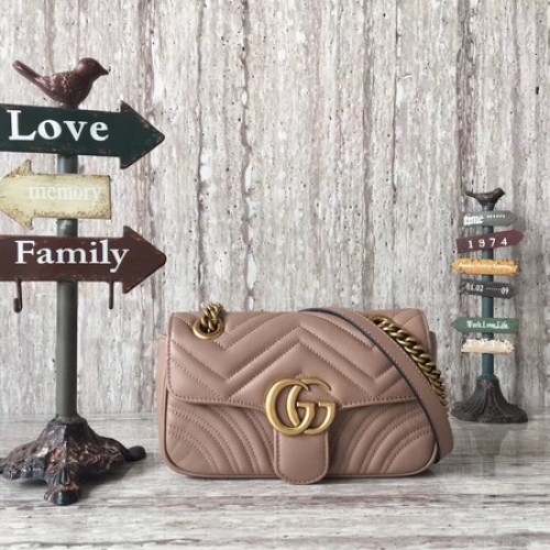 Мини чанта Gucci GG Marmont matelasse 446744 Кайсия