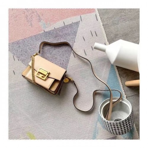 Мини чанта за през рамо GIVENCHY GV3 от кожа и велур 1116 цвят кайсия