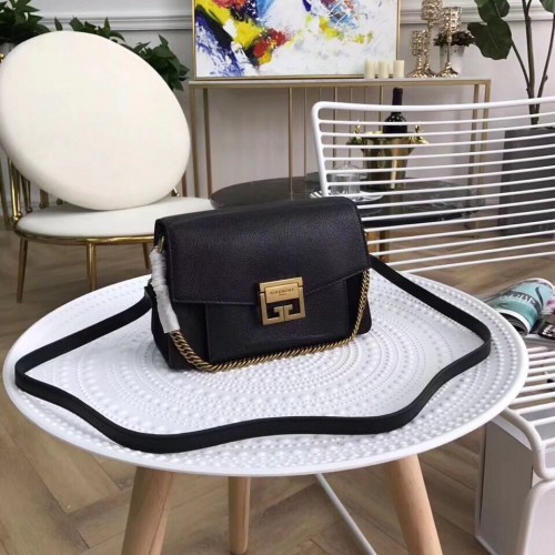 Чанта през рамо GIVENCHY GV3 от кожа и велур 9333 черна