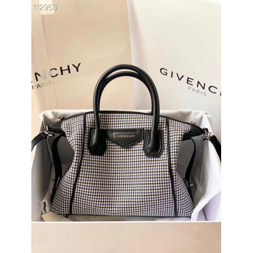 GIVENCHY Оригинална кожена чанта през рамо B63188 черна