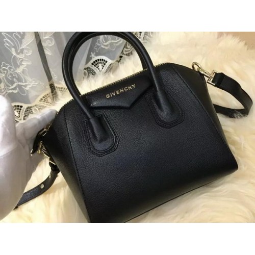 Givenchy мини чанта Antigona от козя кожа G1900 черна