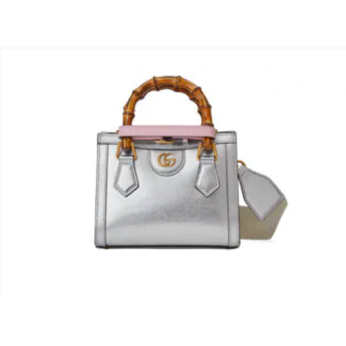 Мини чанта Gucci Diana 702732 Сребриста