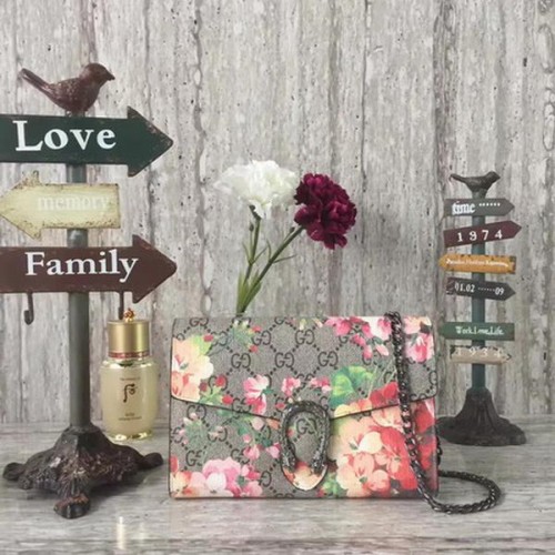 Чанта през рамо Gucci Dionysus GG Supreme Canvas 409340 Кафява