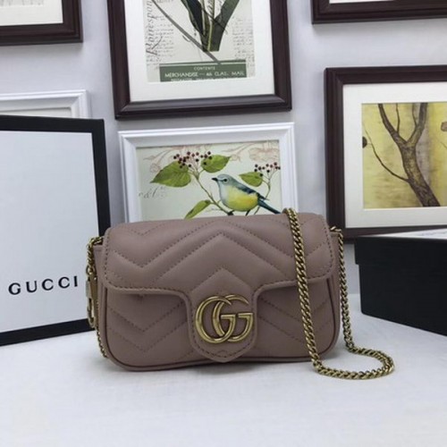Кожена супер мини чанта Gucci GG Marmont Matelasse 476433 розова