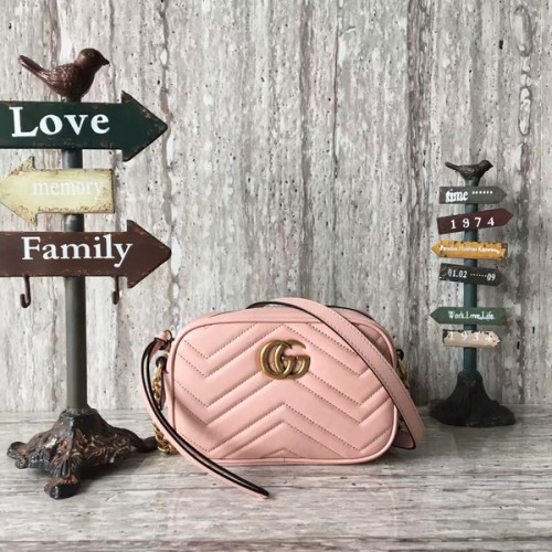 Мини чанта през рамо Gucci GG Marmont Matelasse 448065A розова