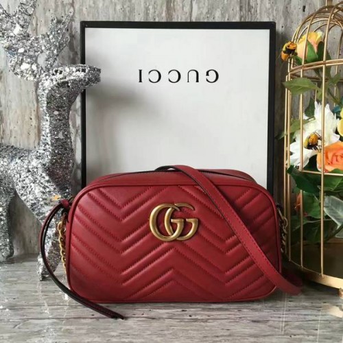 Чанта през рамо Gucci GG Marmont Matelasse 447632A червена