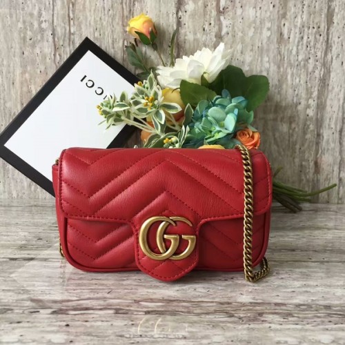 Чанта през рамо Gucci GG Marmont Velvet Nano 476433A червена