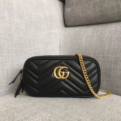 Мини чанта с верижка Gucci GG Marmont 546581 черна