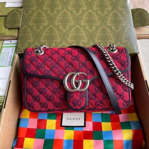 Малка чанта за рамо Gucci GG Marmont в многоцветен цвят 443497 червена