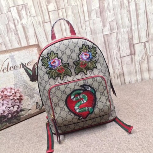 Раница Gucci GG Supreme със змийски мотив 427042 червена