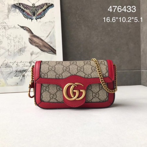Мини чанта през рамо Gucci GG Supreme canvas 476433 червена