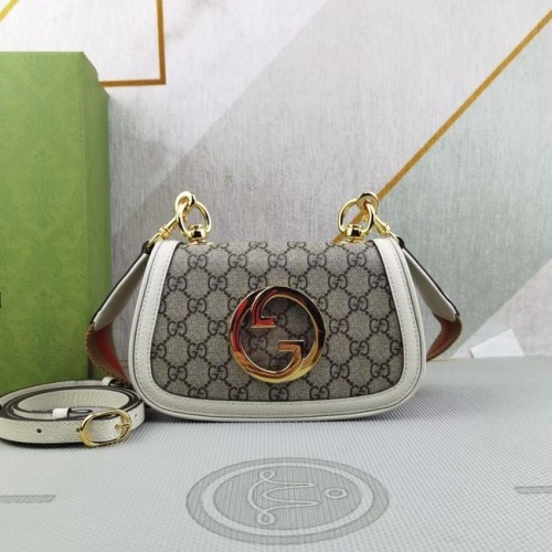 Gucci GG Supreme платнена блондинка мини чанта 698643 бяла
