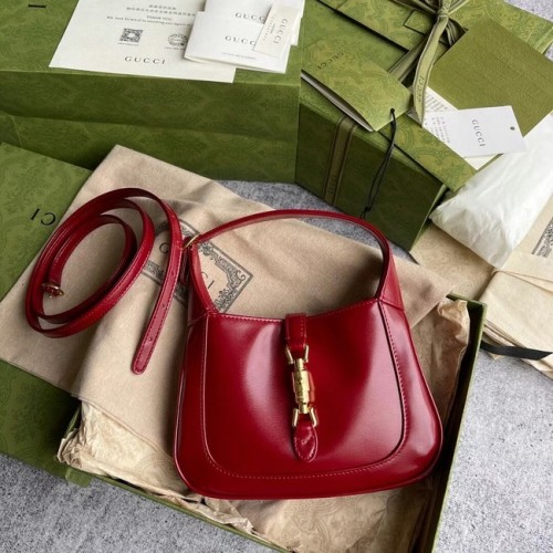 Мини чанта тип „хобо“ Gucci Jackie 1961 637091 червена
