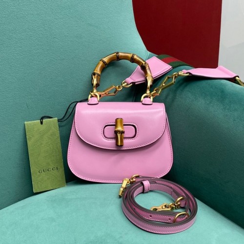 Мини чанта Gucci с горна дръжка и бамбук 686864 розова
