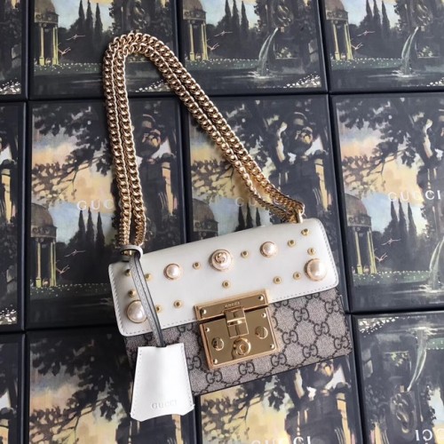 Малка чанта за през рамо Gucci Padlock GG Pearl A409487 Бяла