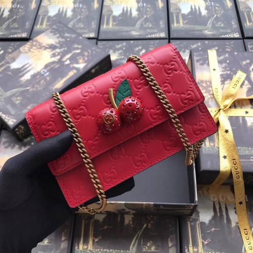 Мини чанта Gucci Signature с череши 481291 червена