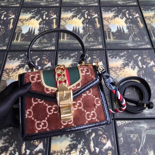 Gucci Sylvie GG кадифена мини чанта 470270 кафява