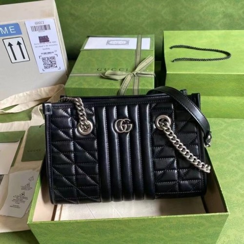 Малка кожена чанта през рамо Gucci 681483 черна