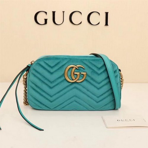 Чанта през рамо Gucci GG Marmont Matelasse от кадифе 447632 зелена