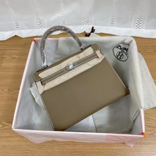 Hermes Kelly 25 см чанта през рамо Epsom KL2755 Elephant Grey&сребрист метал