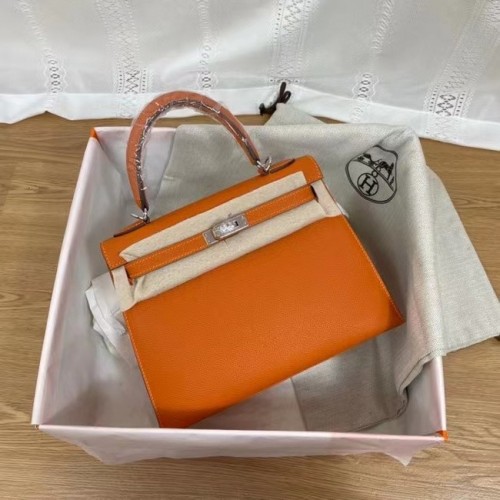 Hermes Kelly 25 см чанта през рамо Epsom KL2755 оранжево-сребрист метал