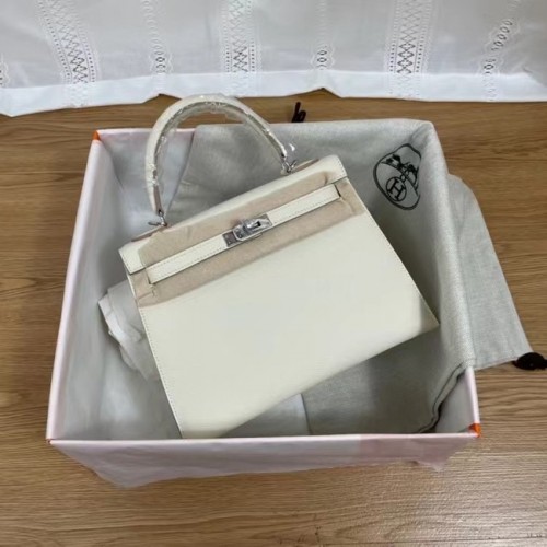 Hermes Kelly 25 см чанта през рамо Epsom KL2755 бяло и сребристо-тонален метал