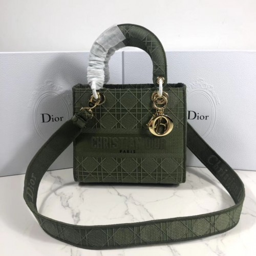 Чанта Lady Dior от бродирано платно C4532, черно-зелена