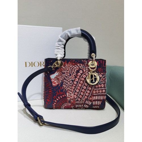 Чанта от бродиран плат LADY DIOR DIOR TOTE 2553