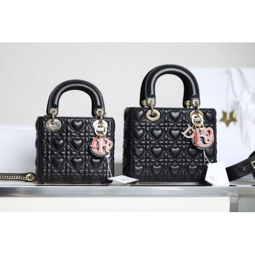 Чанта LADY DIOR MY ABCDIOR от оригинална агнешка кожа Cannage Heart M0539O черна