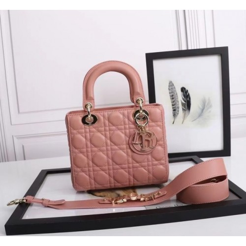 Чанта LADY DIOR MY ABCDIOR Cannage Lambskin M0538O Пудра от цвят на череша