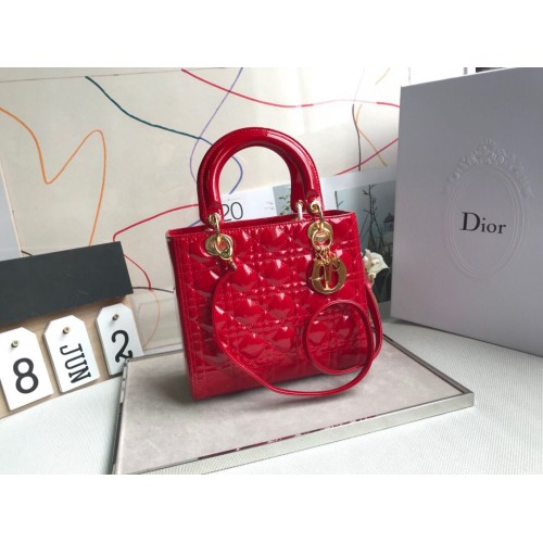 Чанта от лачена кожа LADY DIOR MY ABCDIOR червена M05389 златна