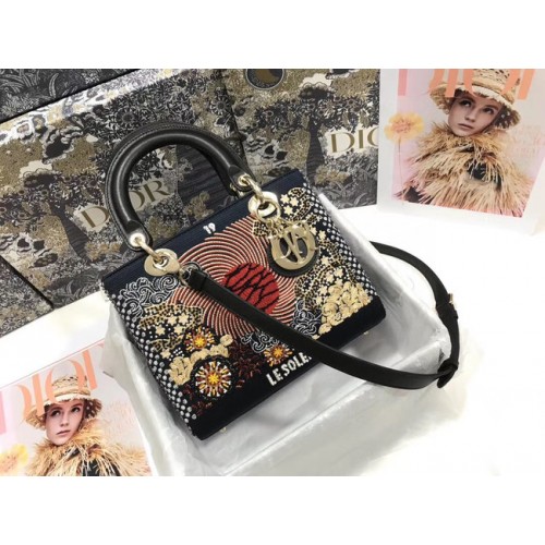 LADY DIOR Едър плат с бродерия от говежда кожа M0565OSCQ-1