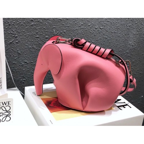 Чанта за през рамо Loewe Elephant Mini Leather LE8922 Pink